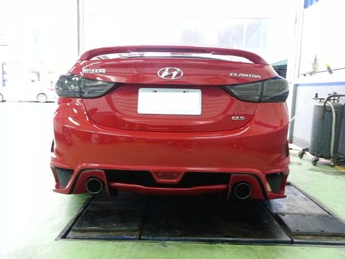 爆猛火红现代elantra18劲装风格