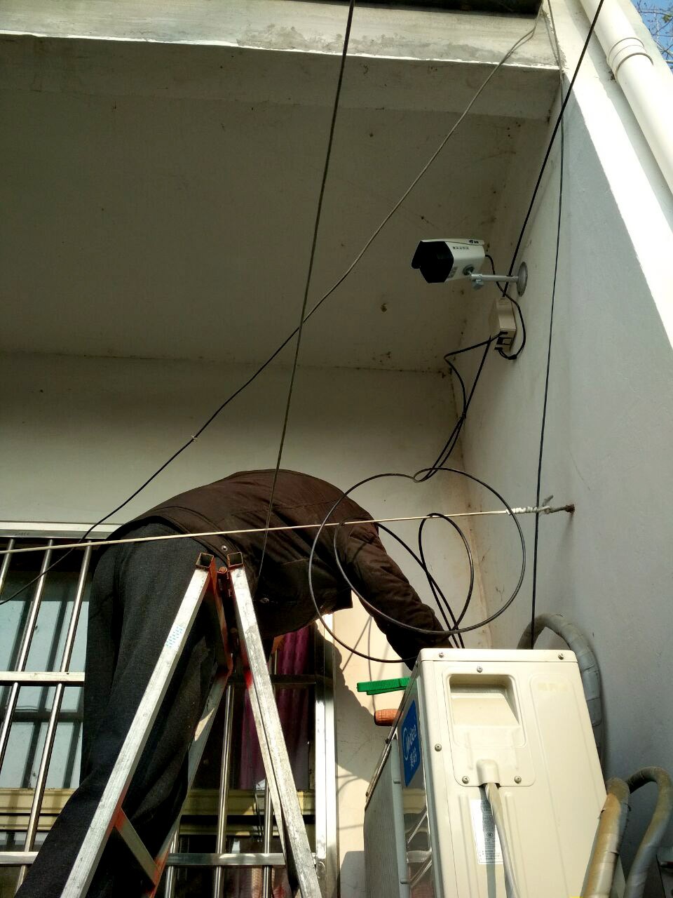 乡村家庭装监控的越来越多了,是什么原因