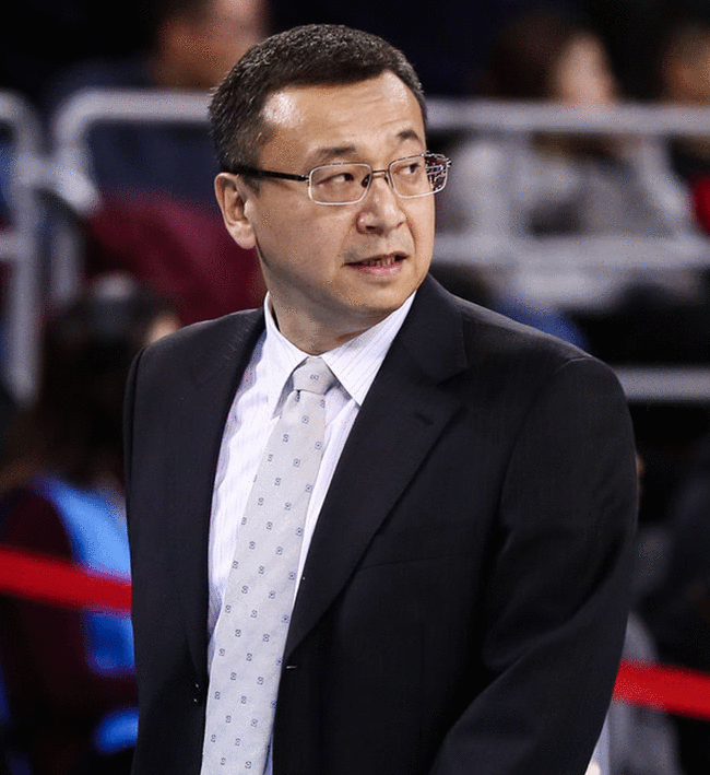 范斌: 福建打强队时缺口气 要转变防守的意识