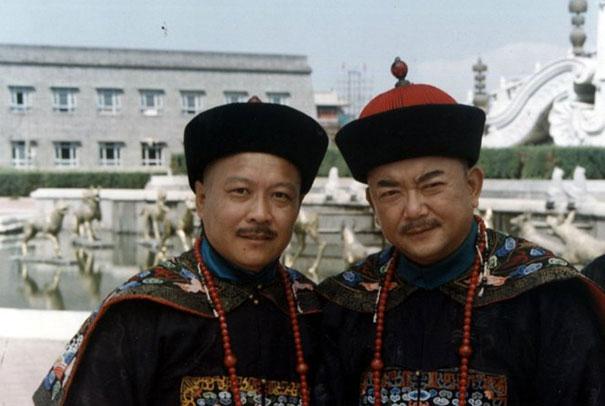 丰绅殷德：墙倒众人推，树倒猢狲散，和珅死后，其独子该何去何从|和珅|殷德|公主_新浪新闻