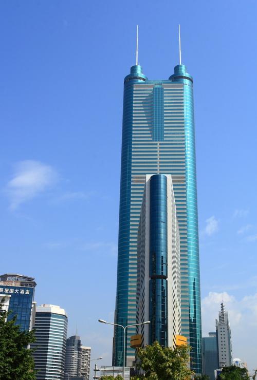 深圳10大最高的摩天大楼深圳第一高楼近450米保持多项记录
