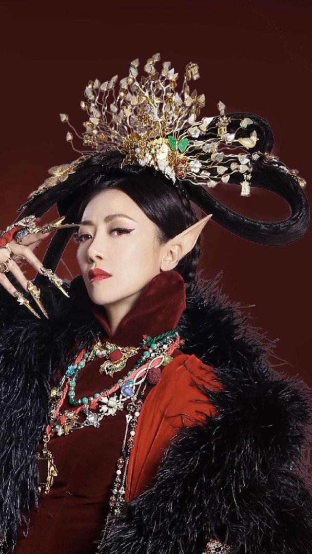 张馨予,安以轩,陈紫函《半妖倾城》.不能我一个人瞎!