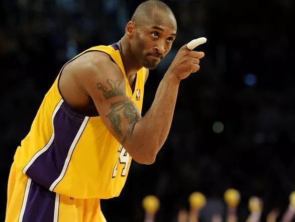 詹姆斯和杜兰特的生涯常规赛总得分能到什么位