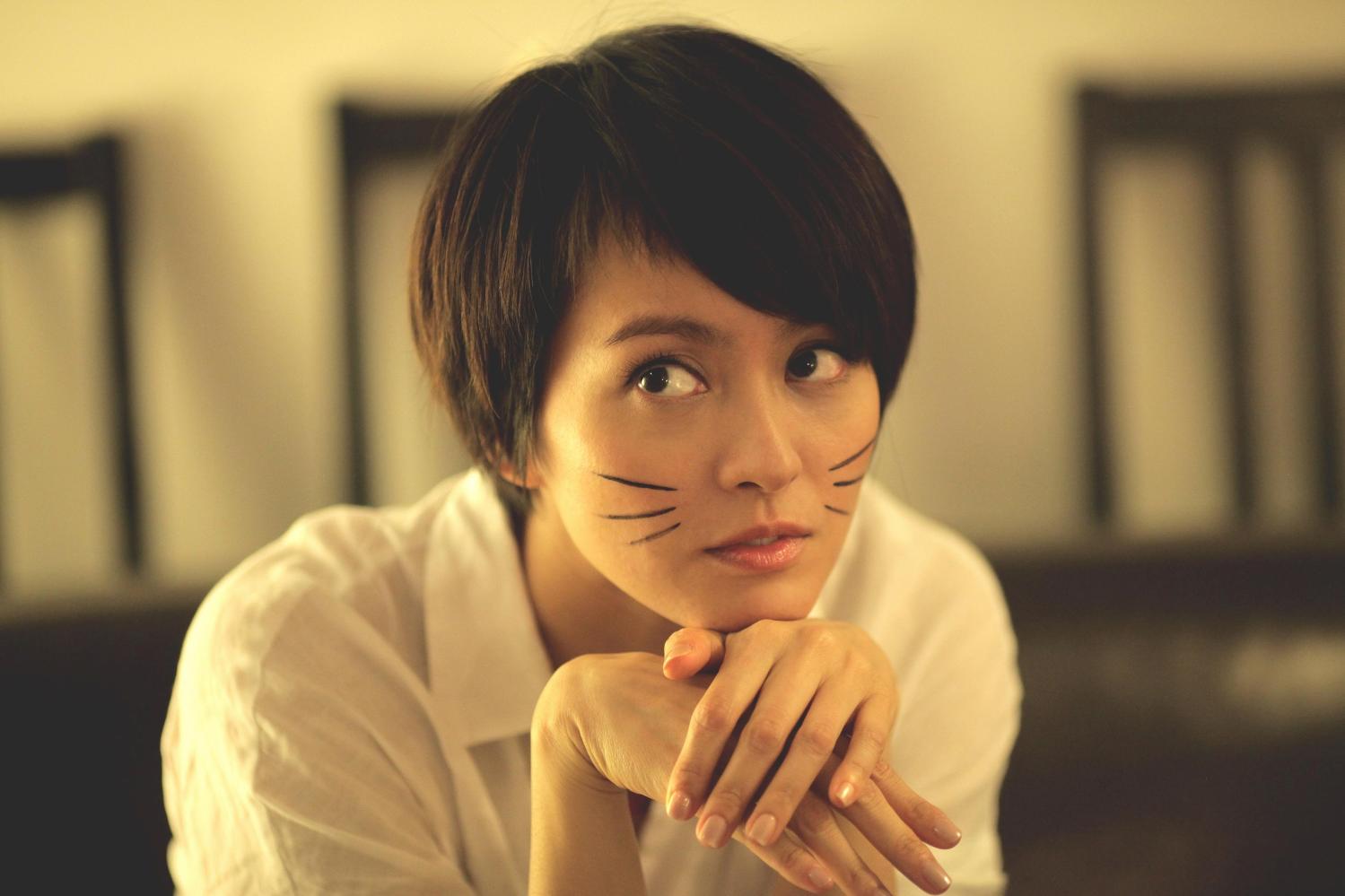 梁咏琪的美总是透着纯洁和高贵