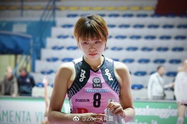 曾春蕾深夜发博疑暗示将离开欧洲回国,或支付天价违约金提前解约