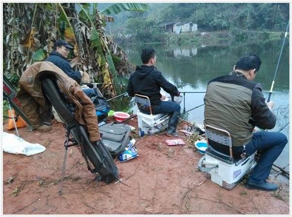 10年野钓高手的私人经验,巧用这4个技巧,让你找到绝妙钓鱼点|水域|水温|技巧_新浪新闻