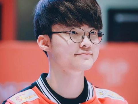 SKT在韩国有多火?Faker签名的一个鼠标拍卖