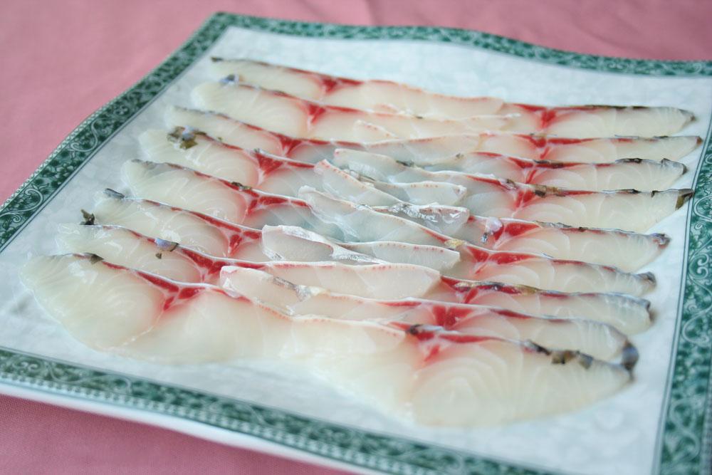 生滚鱼片粥据说是一款备受争议的粥