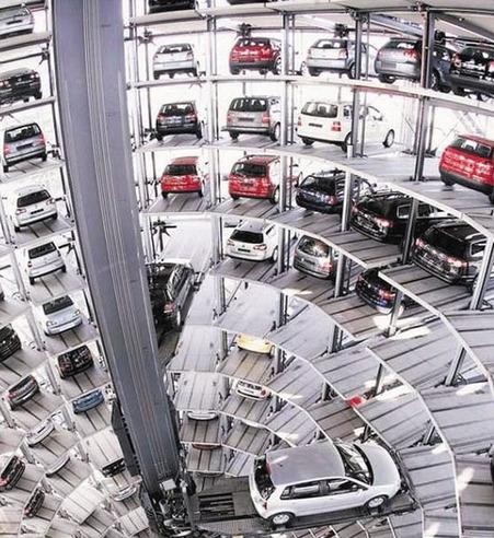 看完日本神奇的停车位,我交违章停车罚款时眼中流淌着泪花