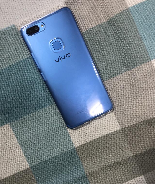 vivo蓝色x20真机实拍欣赏绝对会让你怦然心动