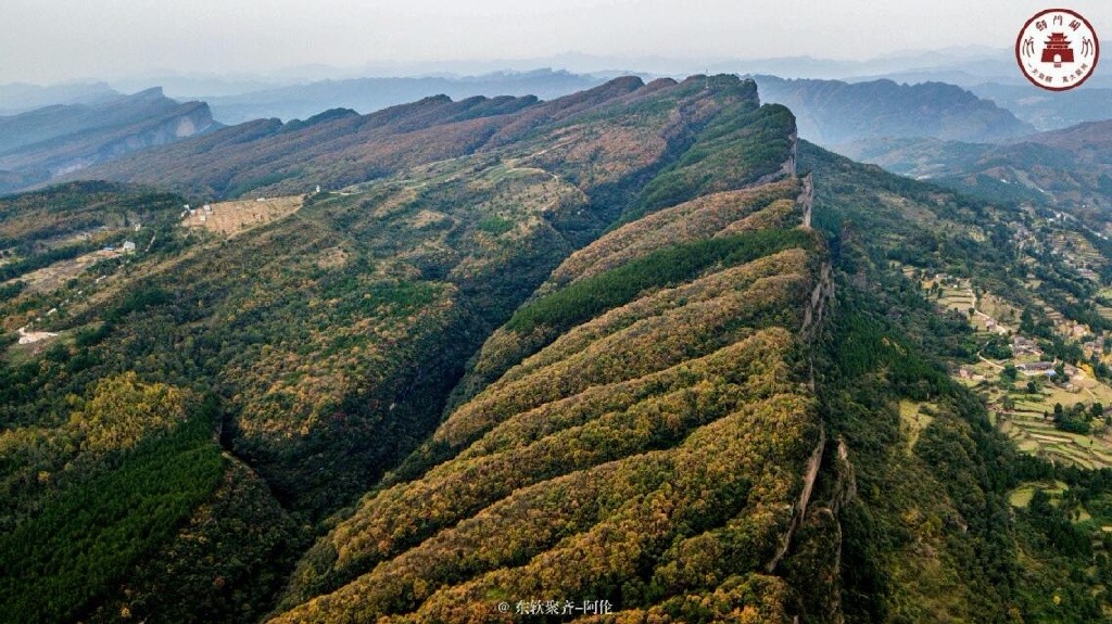 剑门关就是这么美,西城高铁即将通车,别忘了来哦!