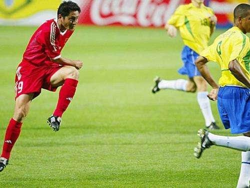 中国足坛历史最佳阵容:孙继海李毅在列,现役球