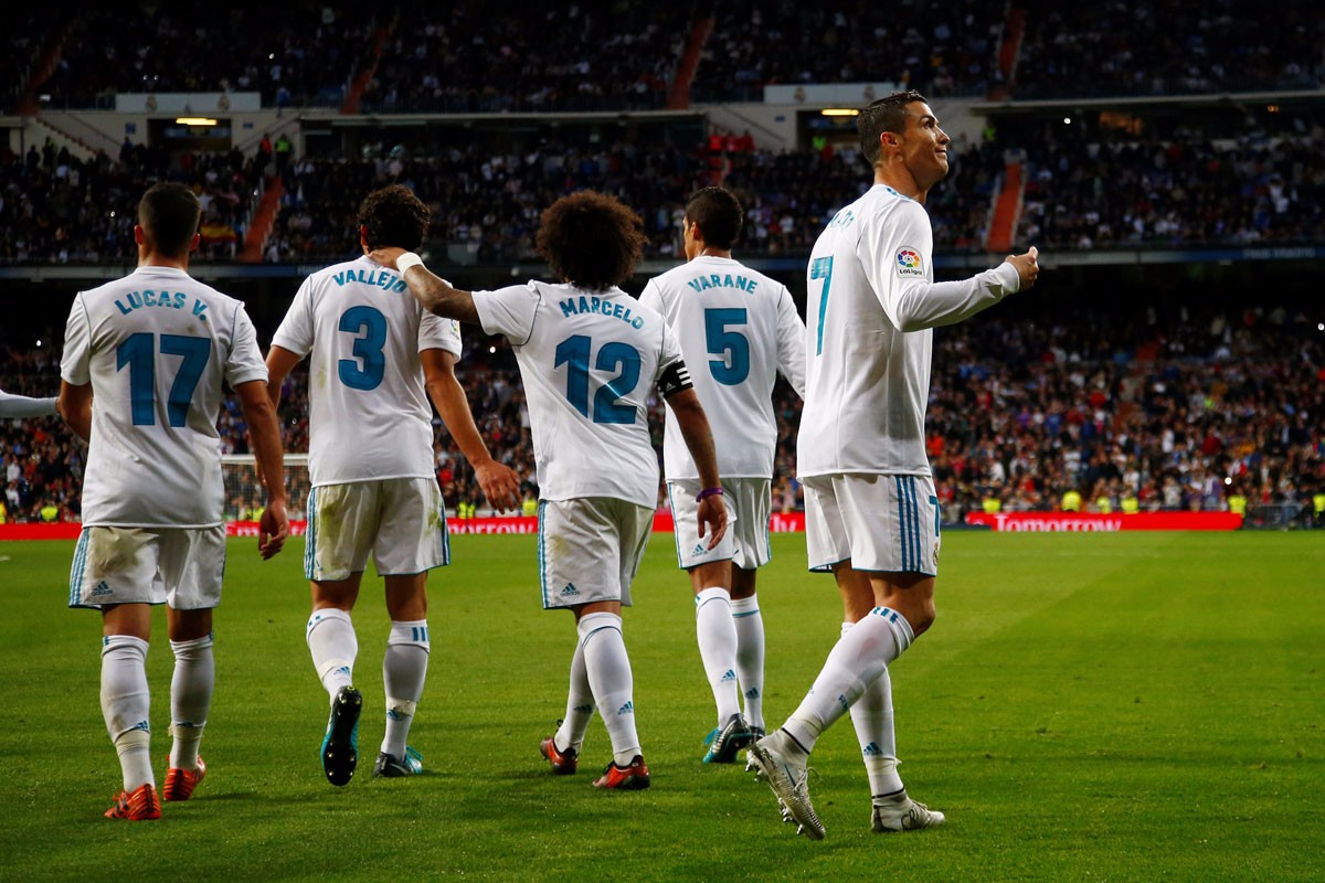 西甲第13轮,皇马主场3-2战胜马拉加.