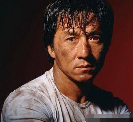 首次成功卫冕金马影帝,他的演技一直被低估,却红遍全球!