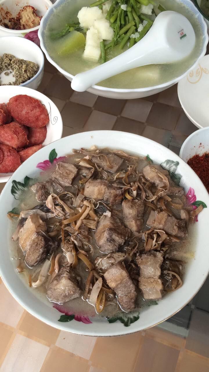 芭蕉花红烧肉, 看不出这也是一道美食啊