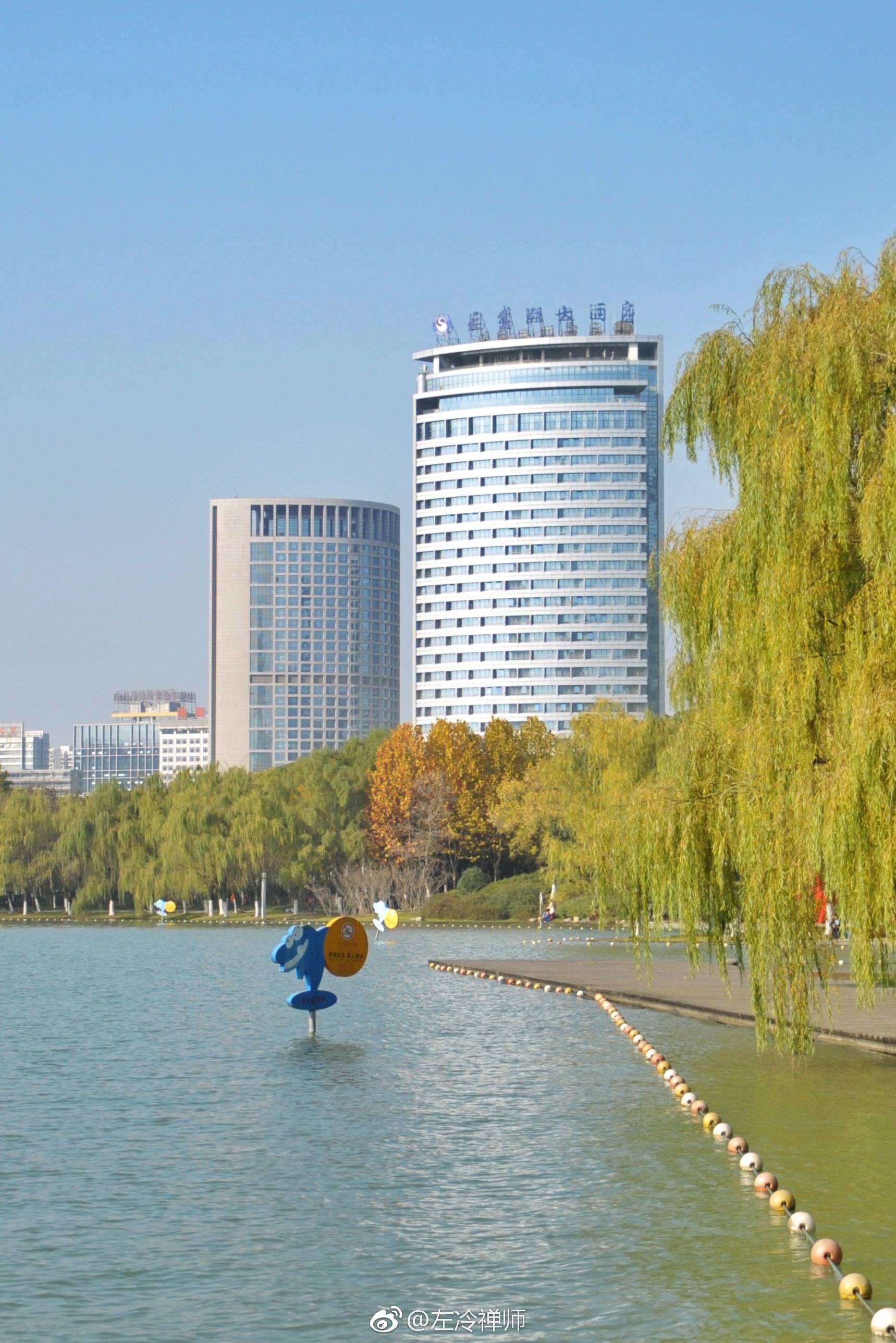 肥城天鹅湖风景区图片