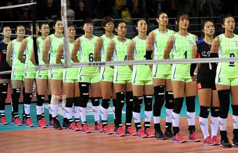 江苏女排对辽宁女排之叹为观止、惊为天人与扑