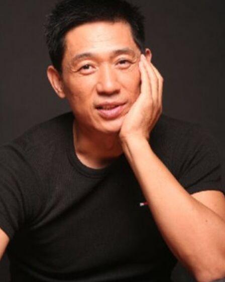 演艺圈唯一的双硕士高才生,从金融师到演员再