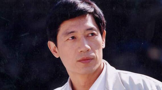 演艺圈唯一的双硕士高才生,从金融师到演员再