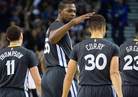 3数据创NBA71年历史记录 杜兰特碾压库里格林