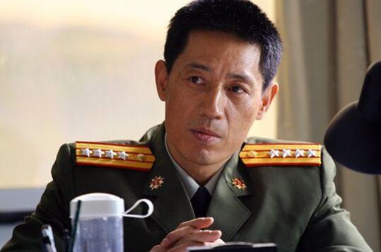 演艺圈唯一的双硕士高才生,从金融师到演员再