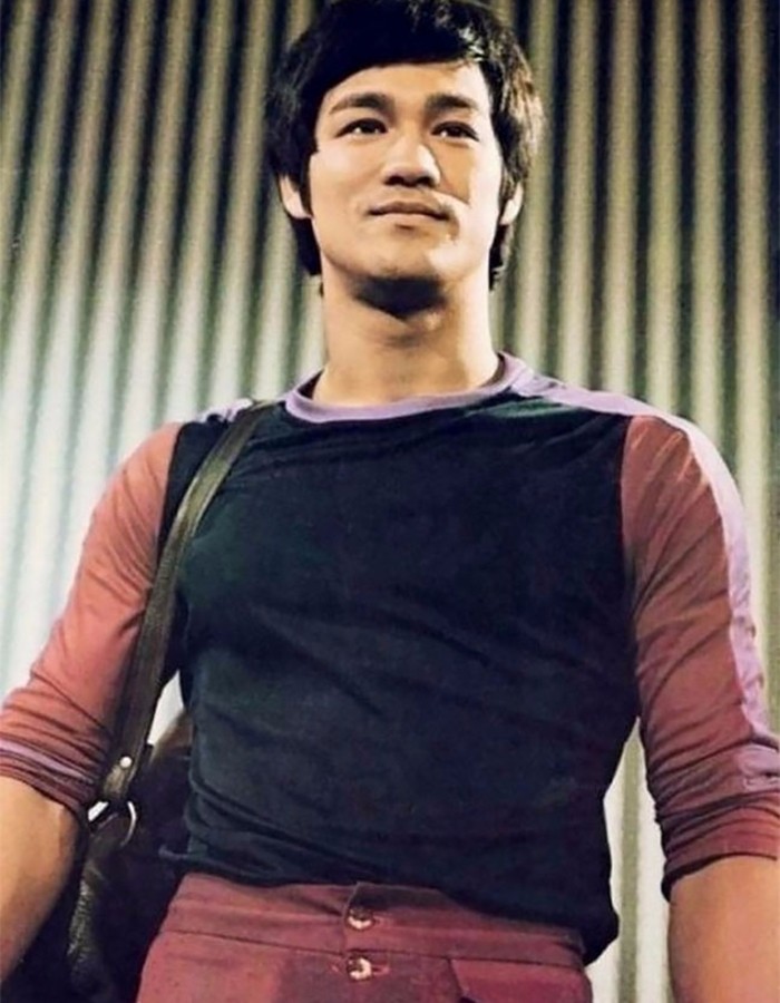 一组李小龙与家人罕见的生活照每张照片都成绝版