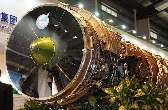 中国军方狂喜, 18吨涡扇15峨眉发动机研制成功
