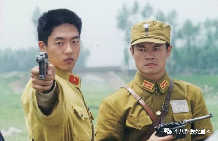 董洁前夫潘粤明火了现在轮到姚晨前夫凌潇肃了