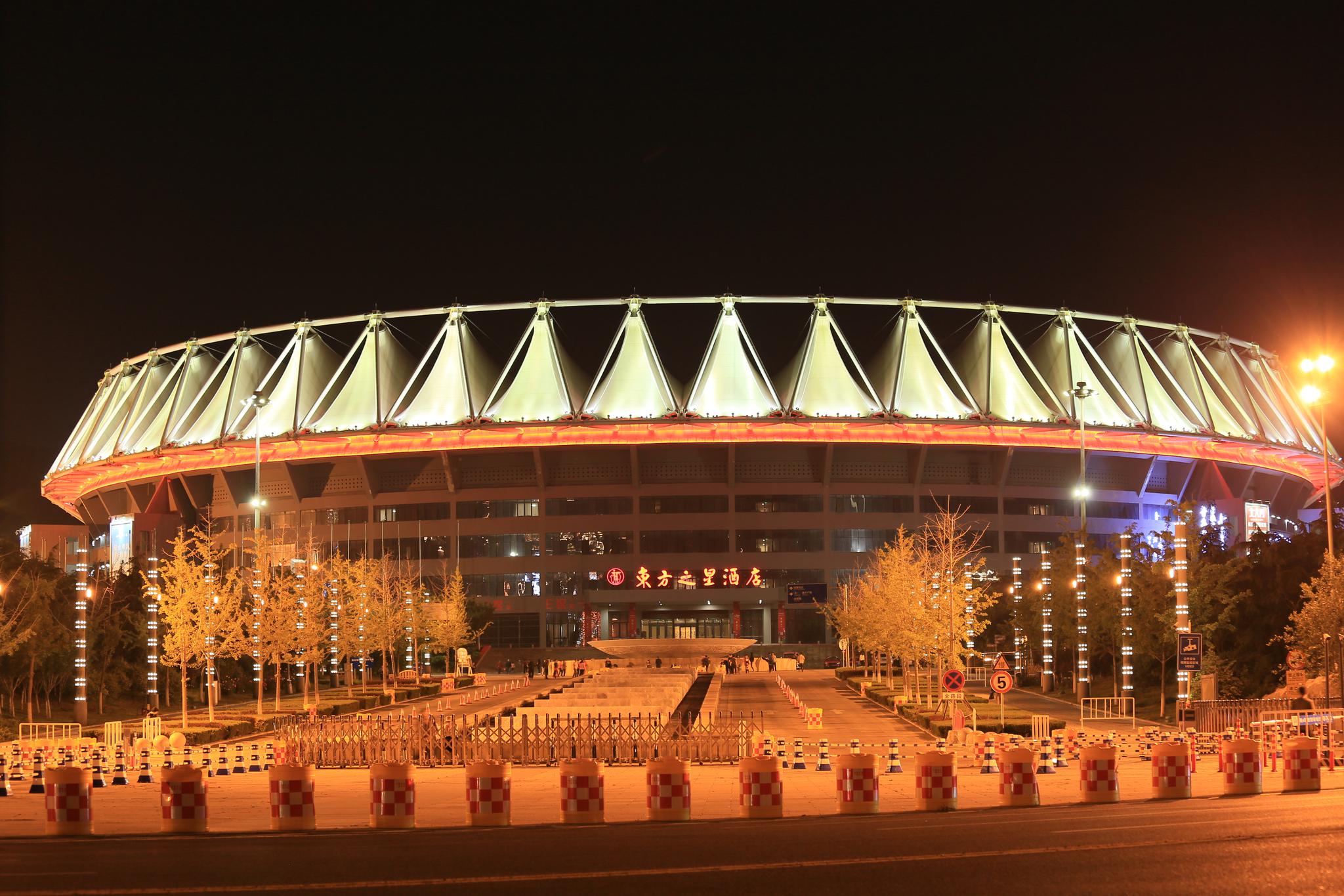 夜拍青岛海尔路,涛哥音乐随拍