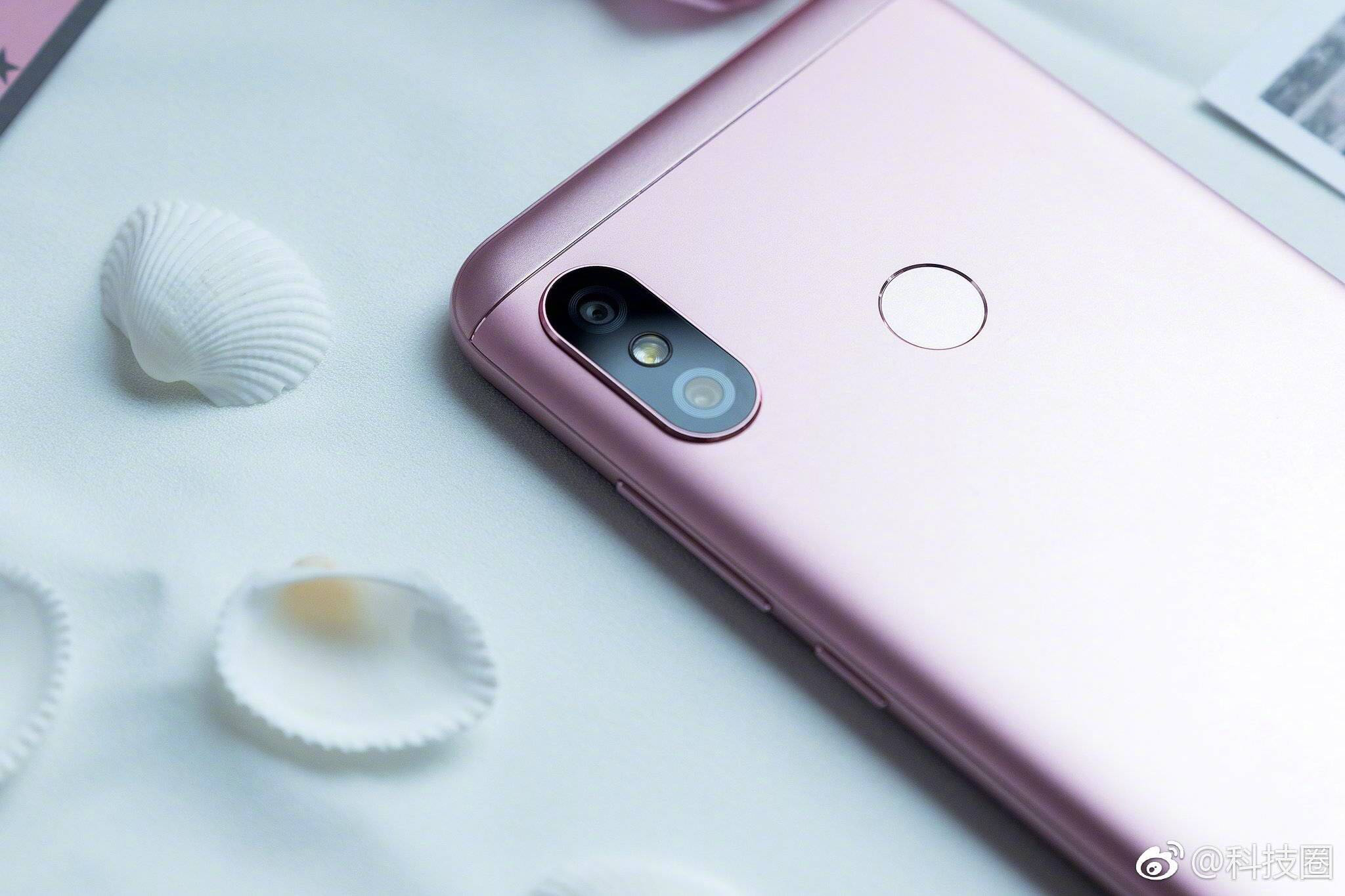 红米6pro发布公模外观渐失性价比