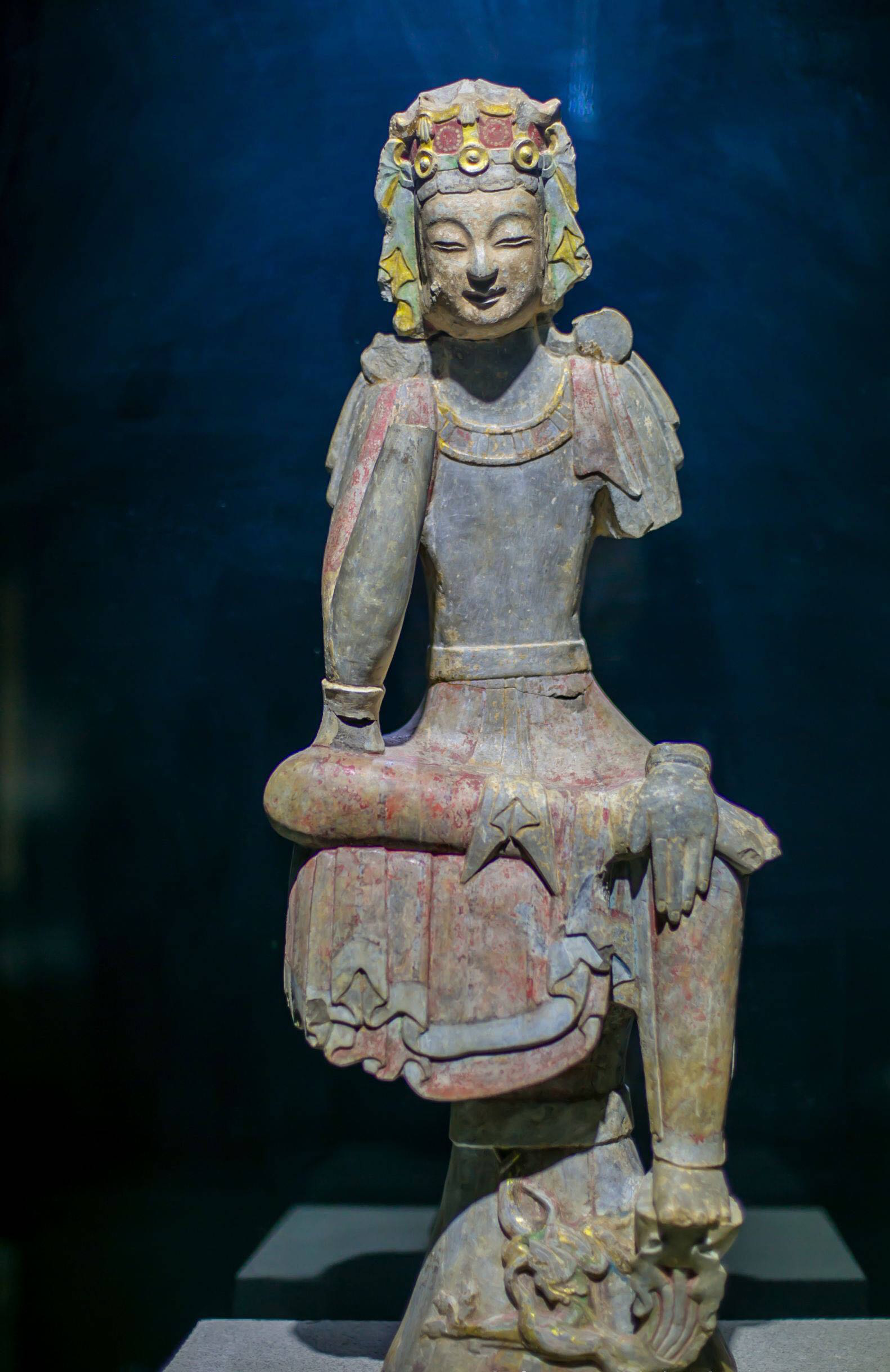 青州博物馆的馆藏龙兴寺佛造像