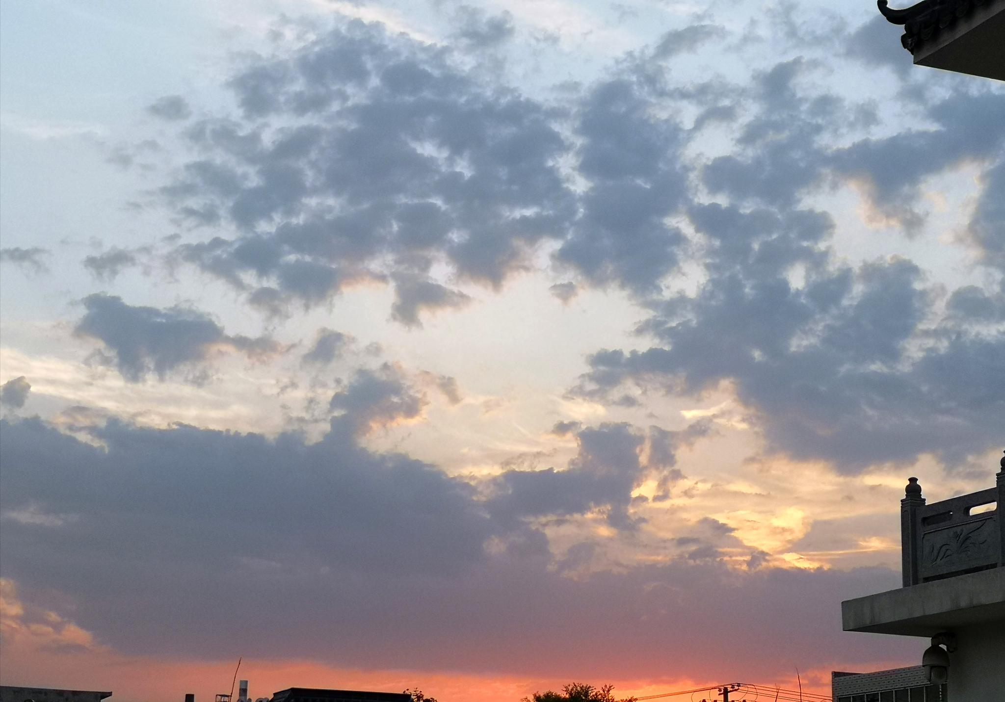 心若安宁,所见皆是风景(16图赏傍晚的天空)|所见|天空|安宁_新浪新闻