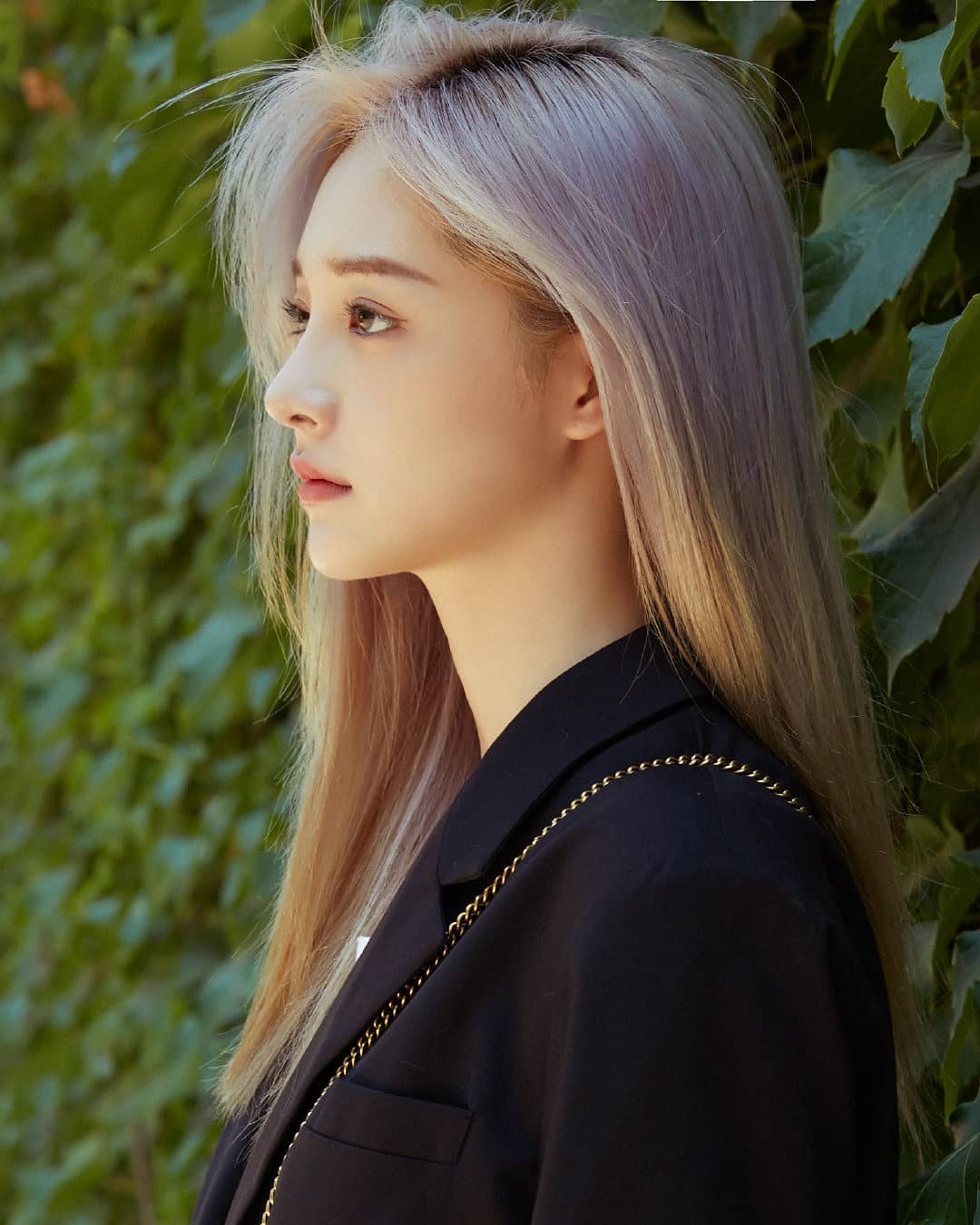 周洁琼侧脸超美哦