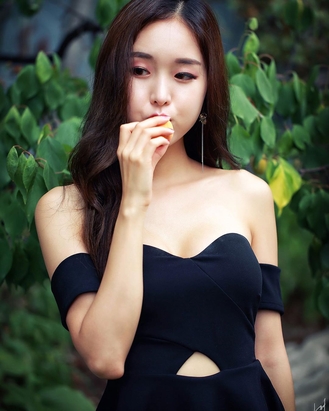 漂亮锁骨贤淑优雅