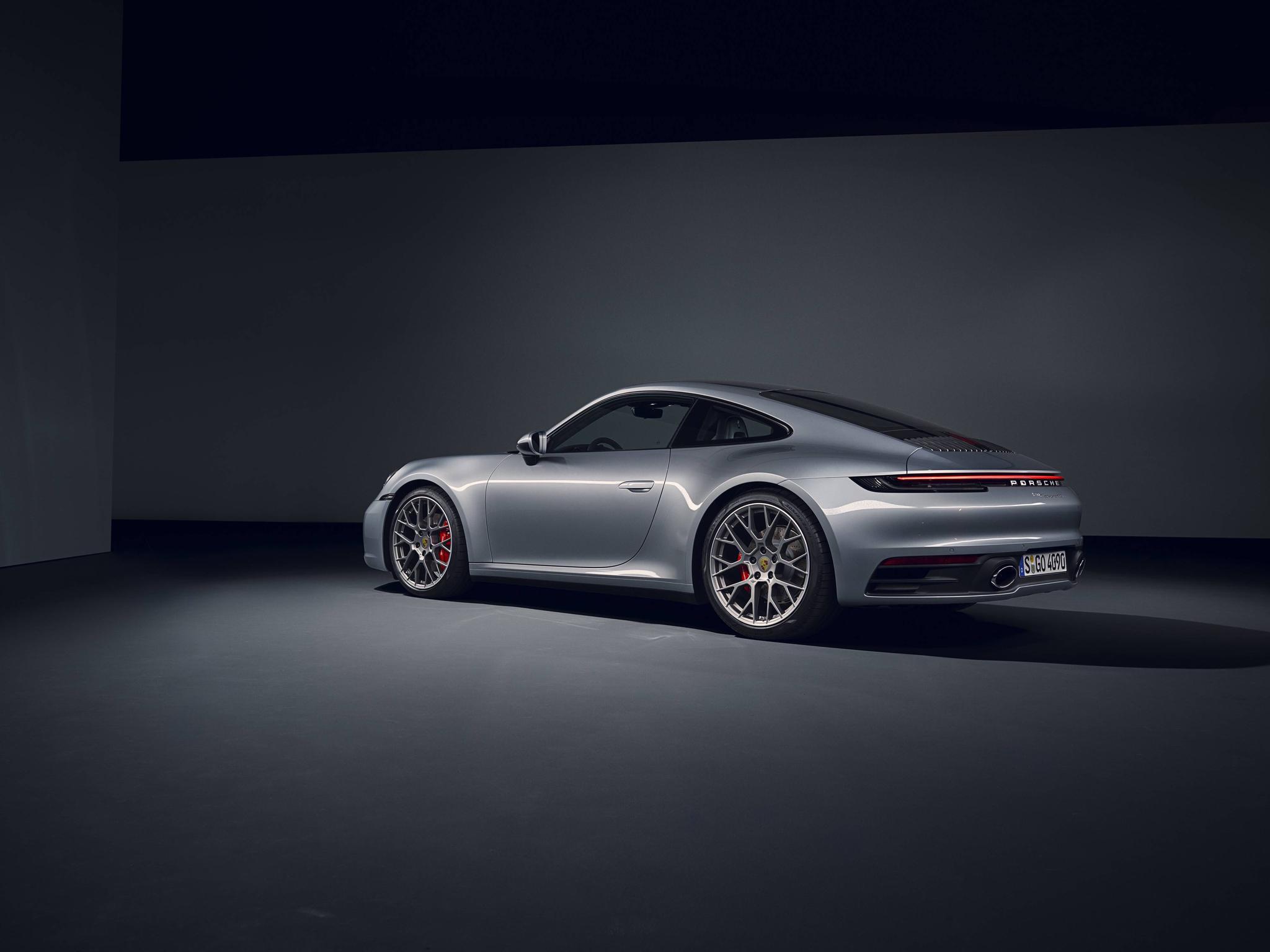 porsche 911 carrera 4s