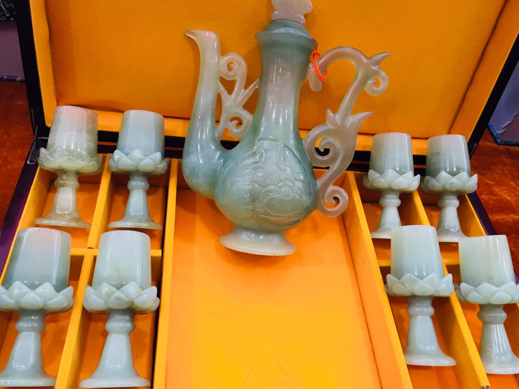 山西侯马惊艳蝴蝶杯含九龙杯