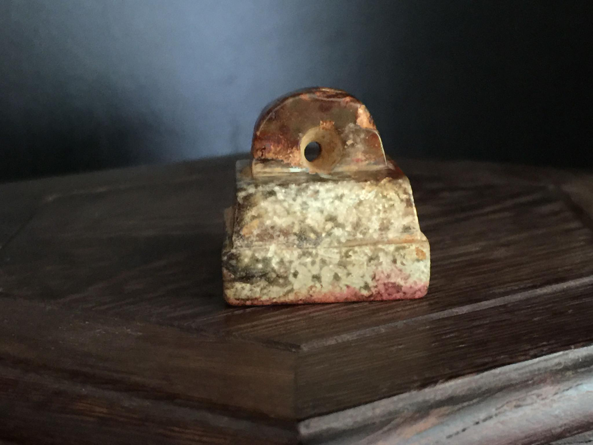 收藏实物鉴定:东汉白玉偏将军印收藏实物鉴定:东汉白玉