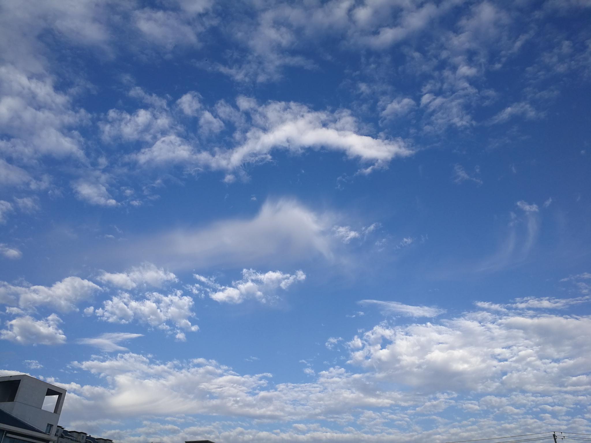 本宝宝拍的云彩.好看吗?