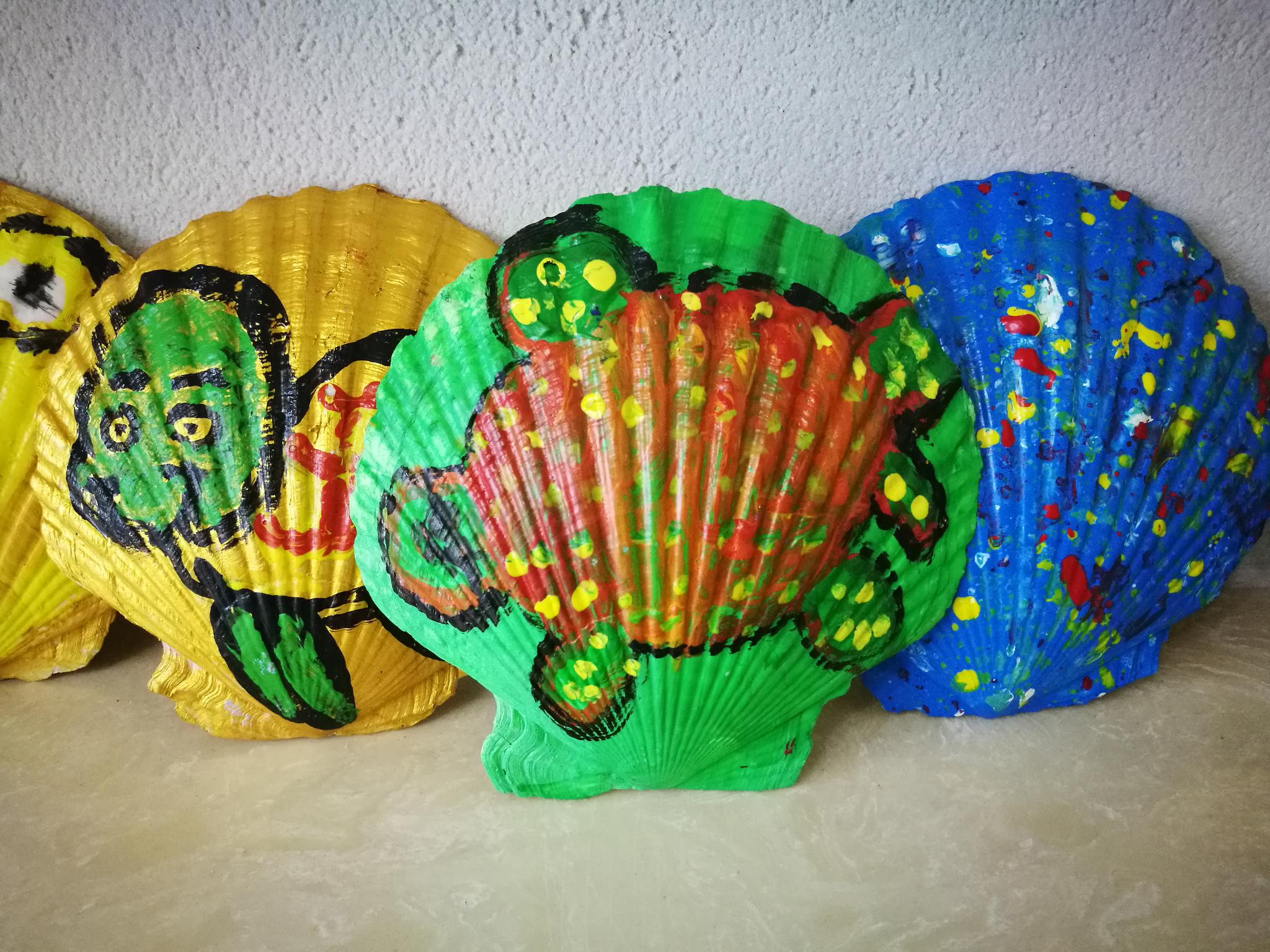 【手机图集】儿童贝壳彩绘作品