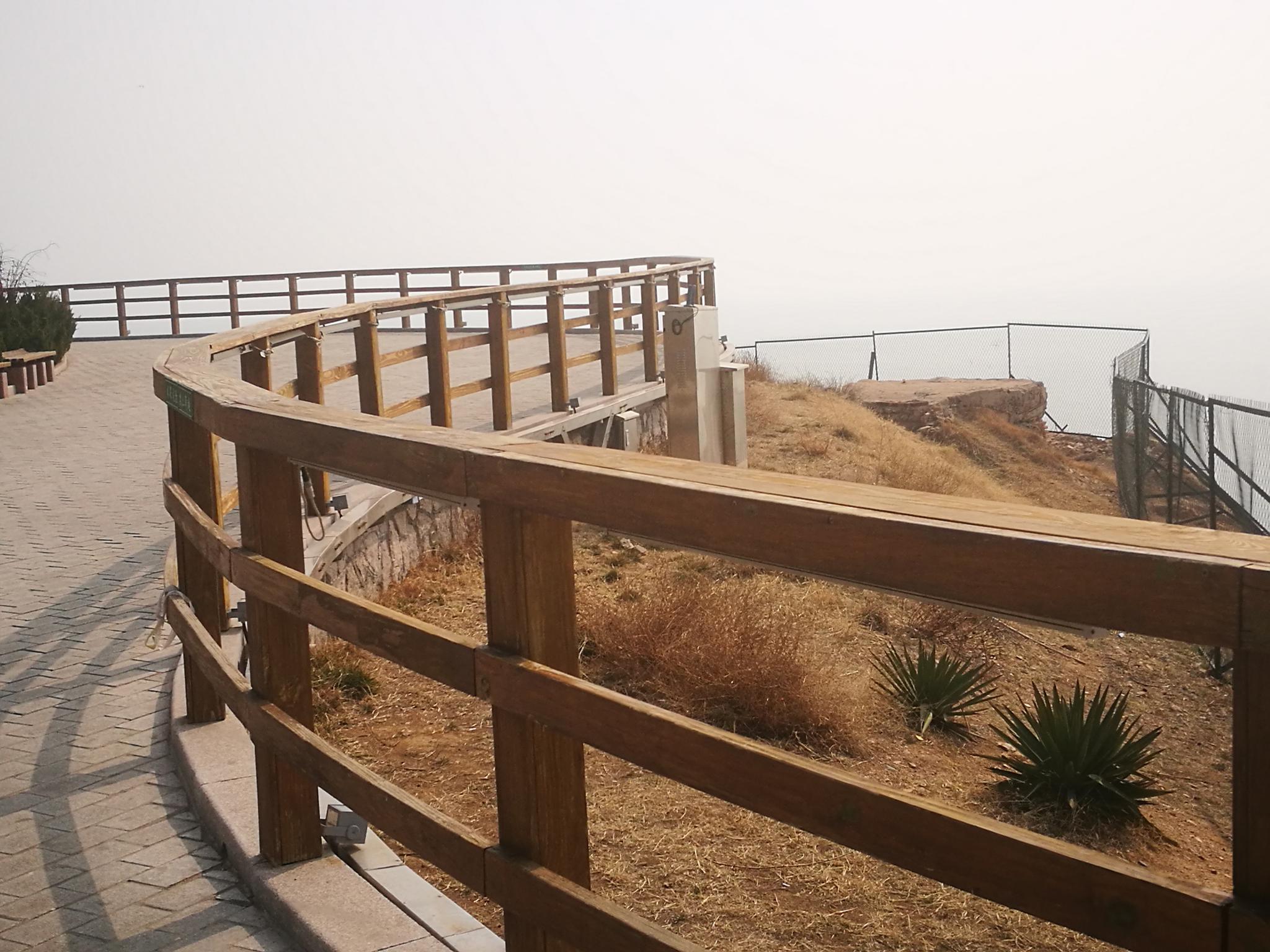 【手机图集】海边木栈道