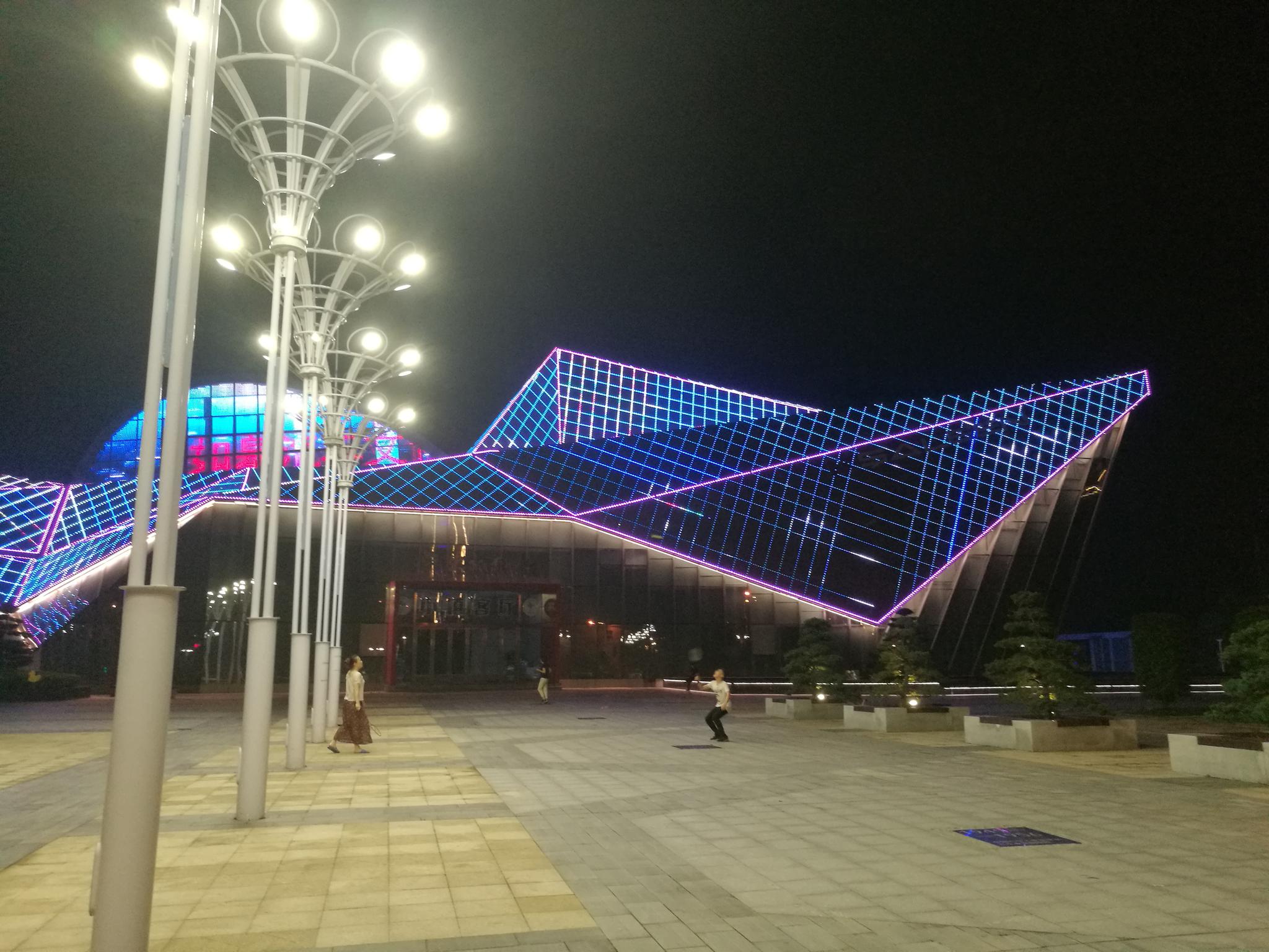 欣赏城北夜景二