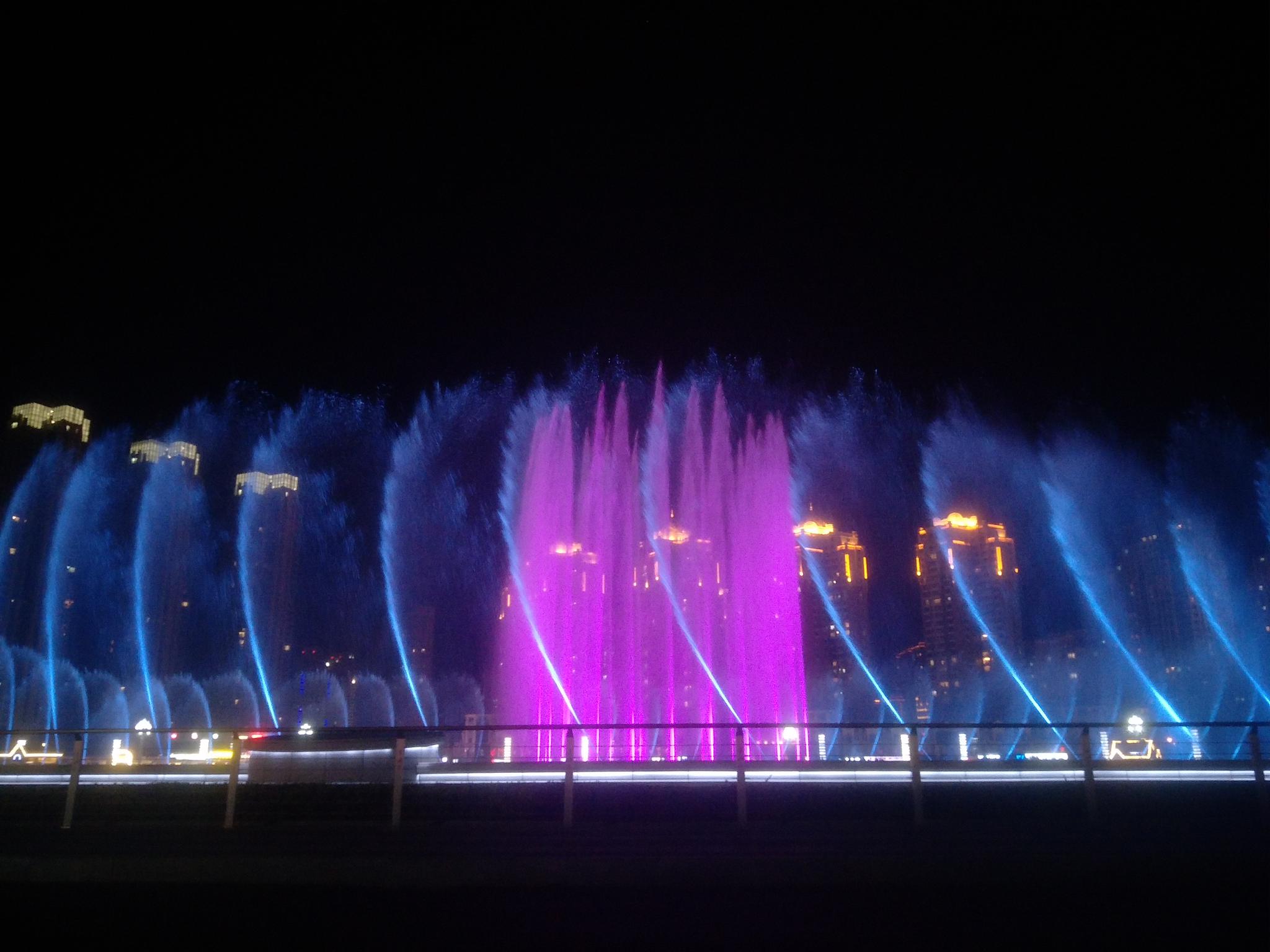 星海音乐喷泉图片