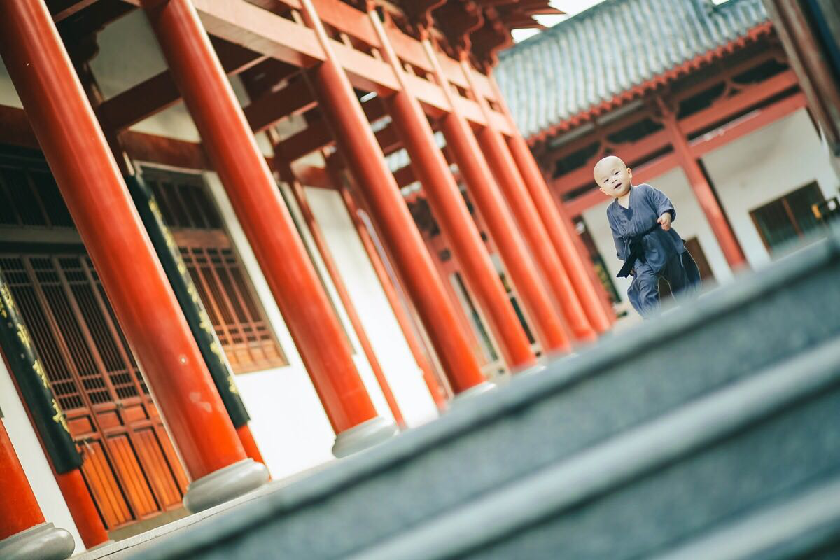 一休小和尚这个小和尚太可爱了