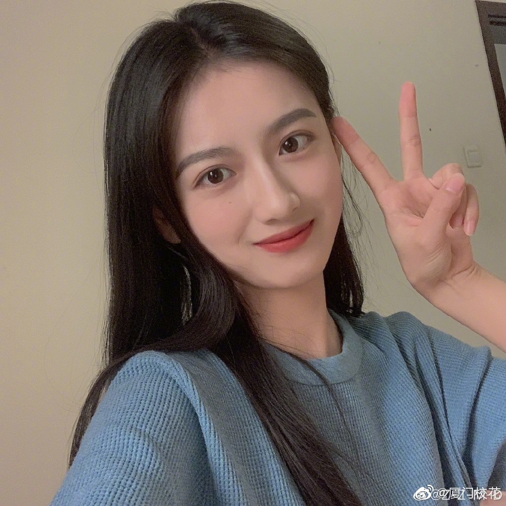 别人家学校的女生,为什么都好看.