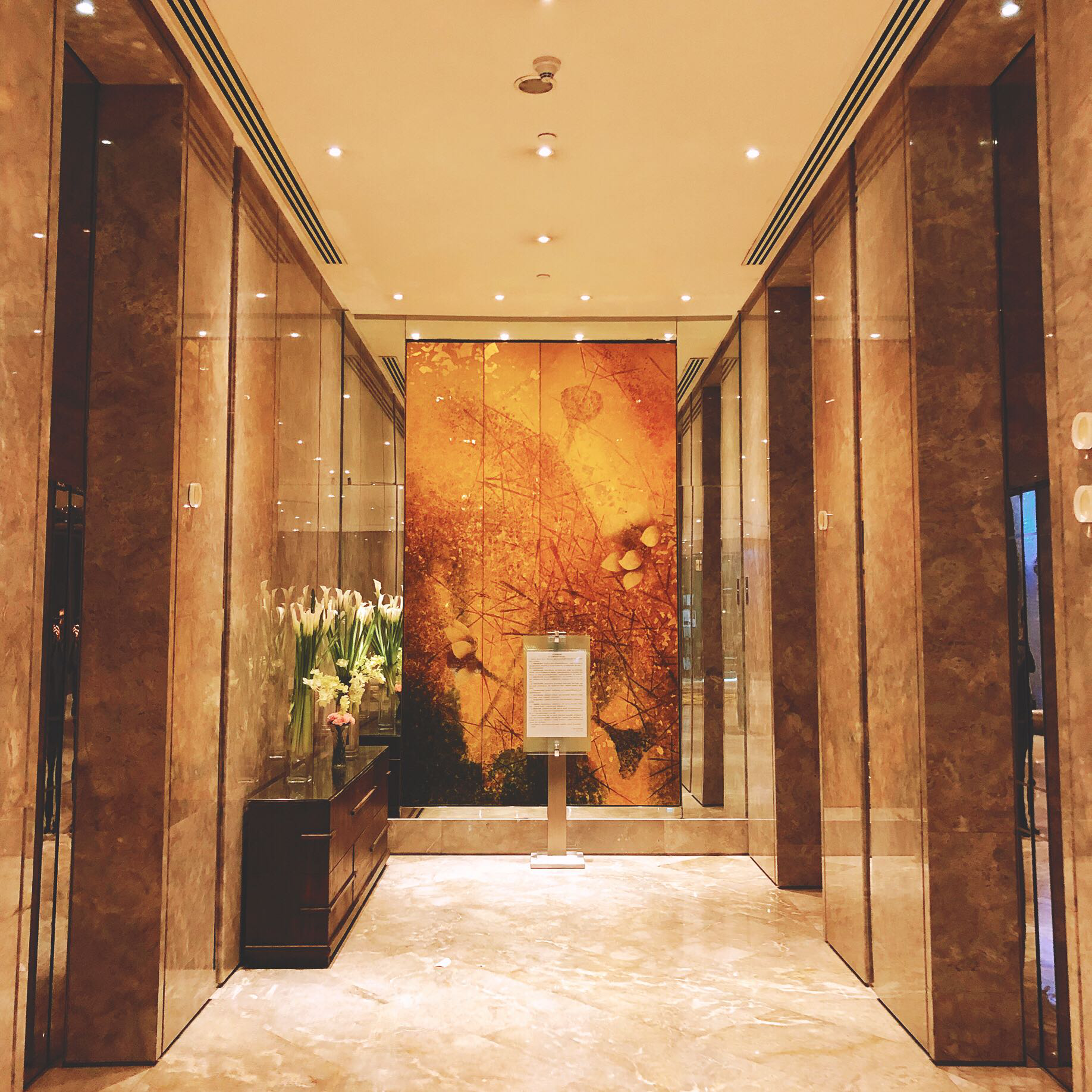上海世博洲际酒店大堂图片
