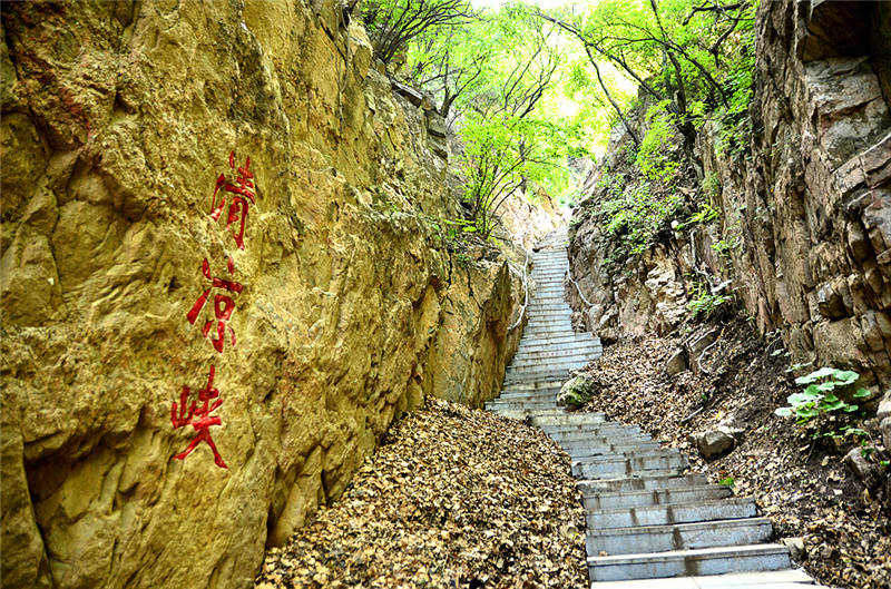 河北石家庄市平山县黑山大峡谷景区!|黑山|大峡谷景区|平山县_新浪新闻