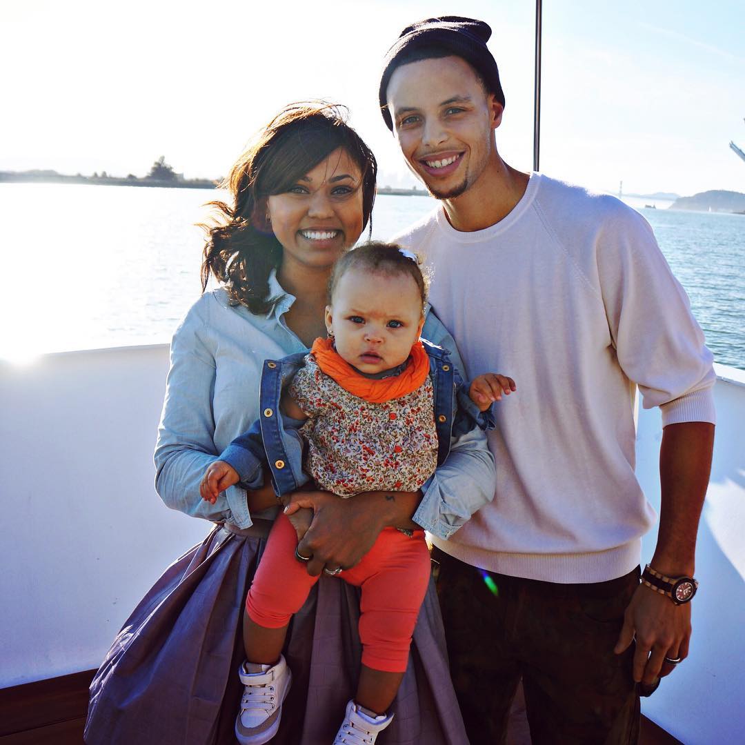 库里一家真的很幸福