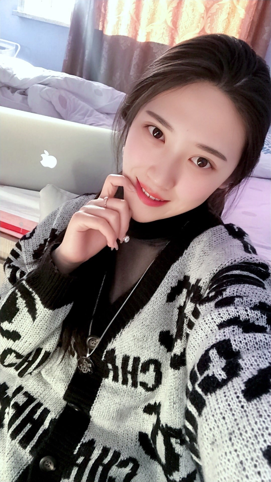 360度无死角美的女生