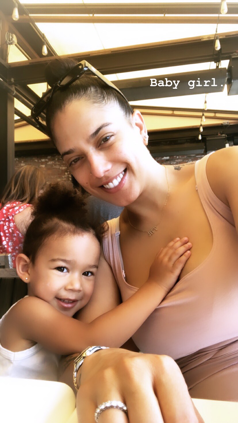 利文斯顿老婆和女儿