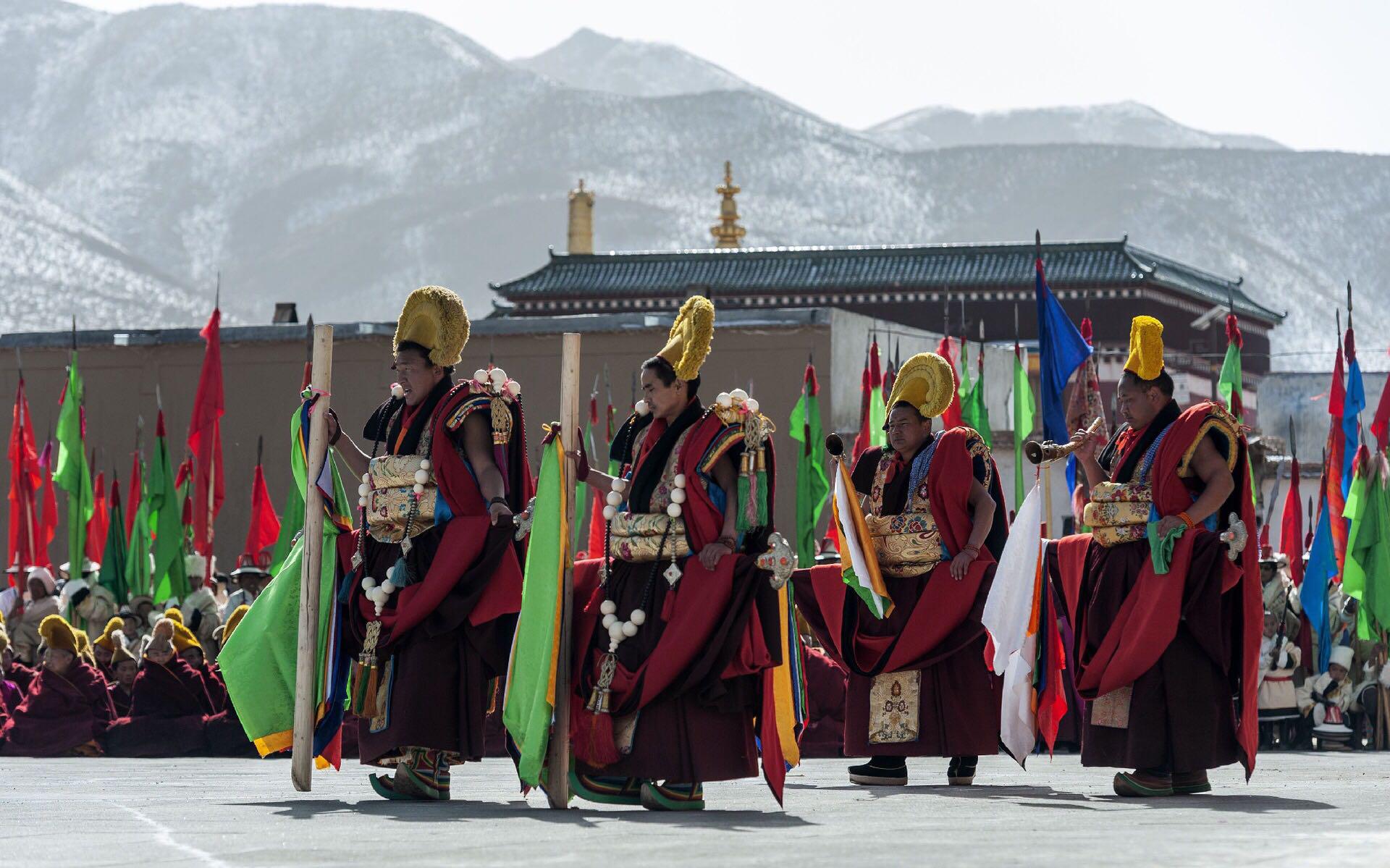 西仓寺亮宝节法舞表演